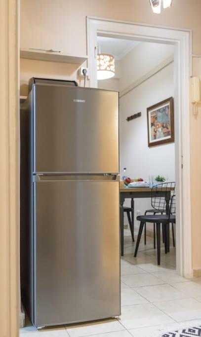 Apartment In The Centre Of Athina Атина Екстериор снимка
